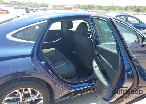 2021 Hyundai Sonata Sel z USA, uszkodzony, nr VIN 5NPEF4JA0MH070402